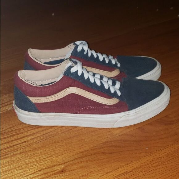 Vans Sneakers  - Picture 1 of 8